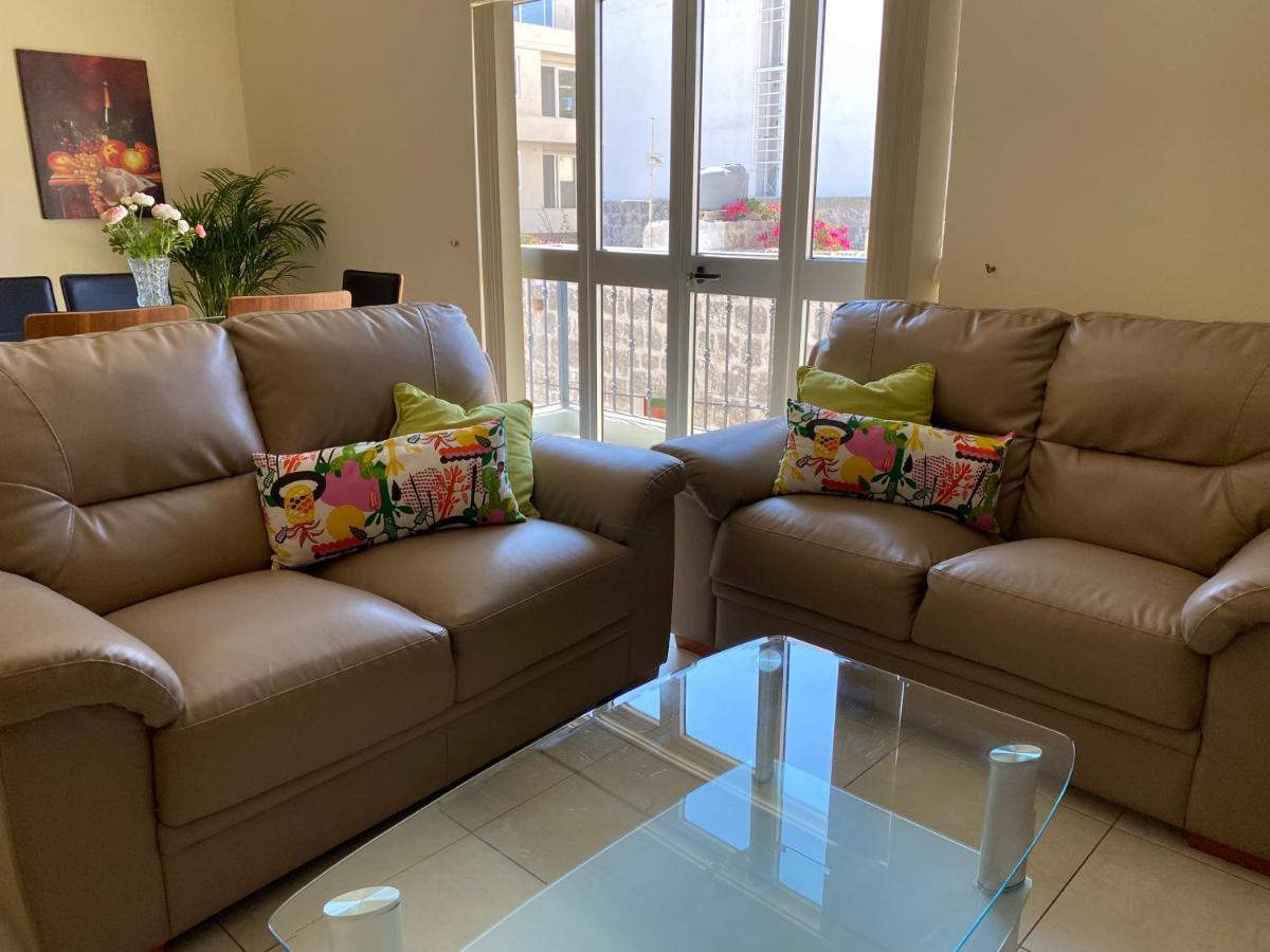 Newly Refurbished Mellieha Central Apartment Luaran gambar